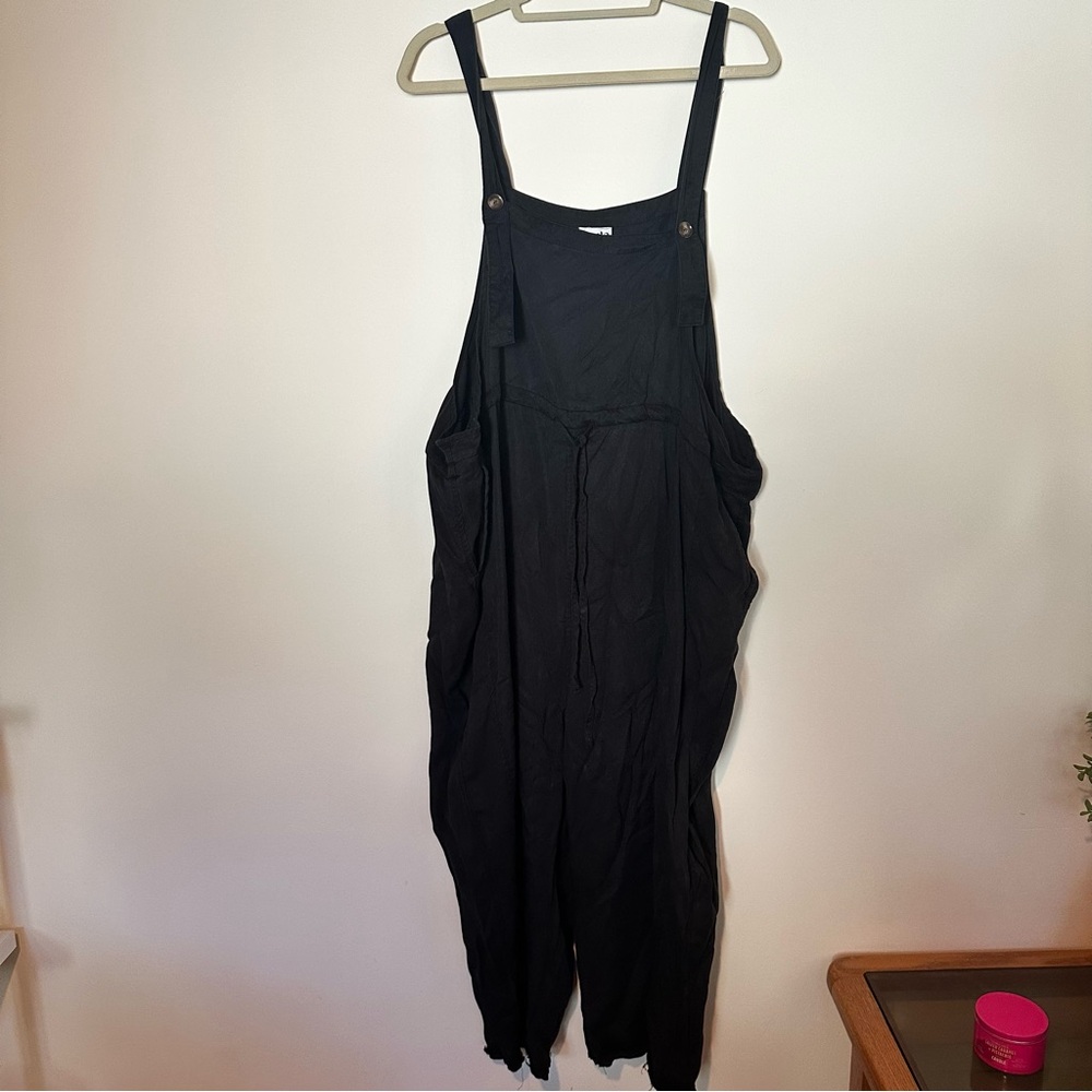 Arula Flowy Overalls